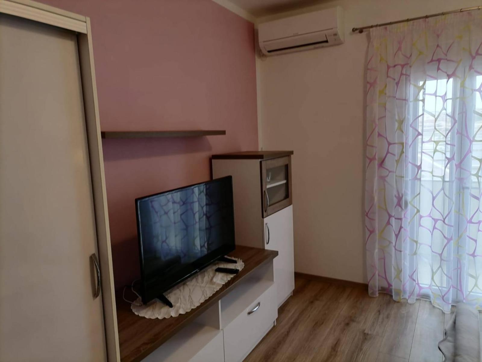 Apartments By The Sea Supetarska Draga - Donja, Rab - 11769 Room photo